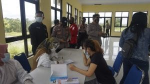Hari Pertama 16 Orang di bawa ke Dinsos Satgas Ops Bina Kusuma Maung 2021