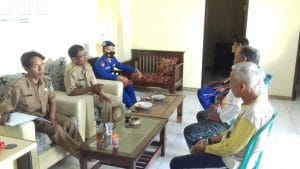 Disambut Hangat Nelayan Salira yang terdampar di Pulau Tunda.