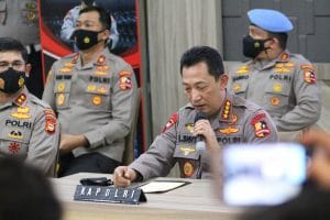 Pasca Bom Bunuh Diri, Polri Amankan Lima Bom Aktif Dan Tangkap 13 Terduga Teroris.