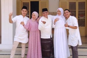 Ada ada saja,Bupati Tanggerang bubarkan Kerumunan, walikota Cilegon malah promosi Pulo kecil merak.