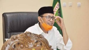 Gubernur Banten Wahidin Halim terkonfirmasi positif Covid-19.