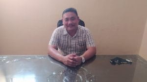 Sebuah Janji Politik,Mundur kena, maju kena?