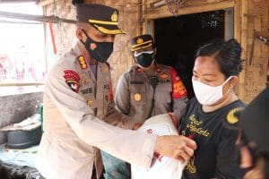 Polres Metro Tangerang Kota Vaksinasi Massal Sasar Perkampungan Warga