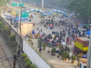 Pelabuhan Merak Macet Total, dipicu Diperlakukan Penyekatan oleh Pihak Aparat.