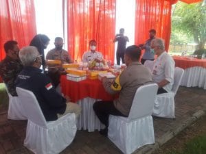 Indonesia Power dengan Dinas Kesehatan Kota Cilegon lakukan vaksinasi massal.