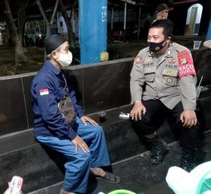 Himbau Prokes Cara Polsek KSKP Pelabuhan Merak Ajak Masyarakat Patuh Prokes Covid19.