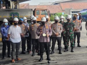Kapolri mengecek secara langsung terkait dengan kegiatan produksi dari PT Mikie Oleo Nabati
