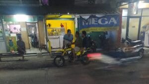 Lagi -Lagi Dagang Jamu, Berkedok Diduga Menjual Miras Resahkan Warga, Satpol PP Tutup Mata