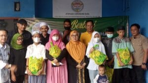 JTR Berbagi Dengan Anak yatim Dibulan Ramadhan