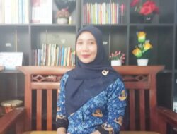 Euis Wartini, S.Pd.: Kegiatan P5 Pertama Tahun Ajaran Ini Mengangkat Tema ‘Suara Demokrasi’