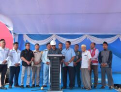 Komandan Lanal Banten Hadiri Pembukaan Keel Laying SPOB AMRTA LIMA-2 (600 KL) di Galangan PT Timas Merak