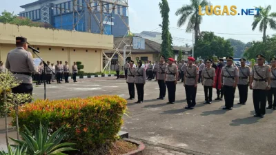 Kapolres Cilegon AKBP Dr. Martua Raja Taripar Laut Silitonga Pimpin Sertijab Kapolsek dan PJU Polres Cilegon.