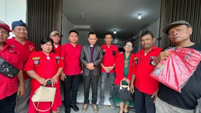 DPD PBB Provinsi Banten Hadiri Ibadah Perdana GKPI Sepatan, Pasca Sekelompok Orang Menutup Paksa.